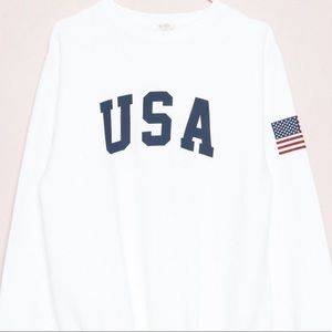 Brandy Melville USA crew - WHITE - one size